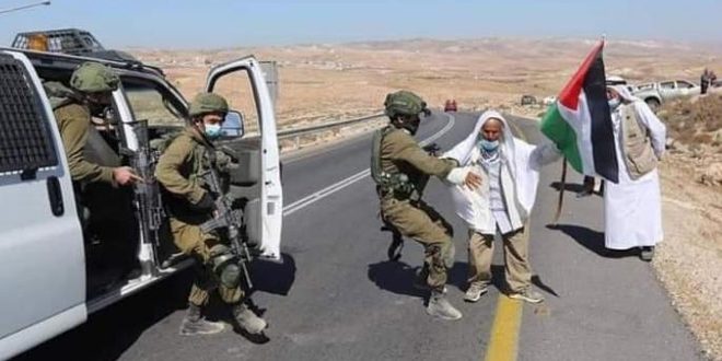 إصابة مسن فلسطيني جراء اعتداء مستوطنين عليه قرب بيت لحم