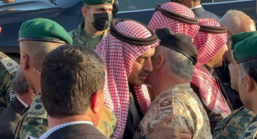 عاجل ..هذا ما قاله شيوخ بني حسن امام الملك