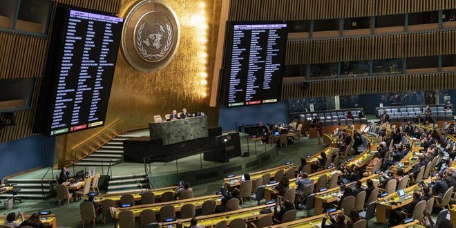 الجمعية العامة تعتمد بالأغلبية قراراً يؤكد حق الشعب الفلسطيني في تقرير مصيره
