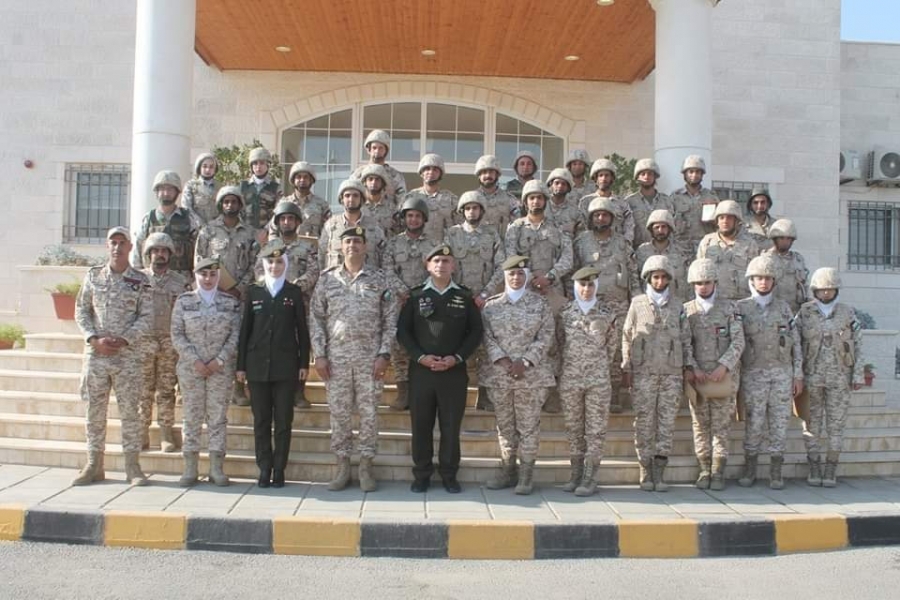 تخريج دورة قادة الجماعات في مركز تدريب المرأة العسكرية