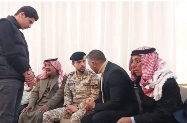 ولي العهد يقدم واجب العزاء بالشهيد الدلابيح