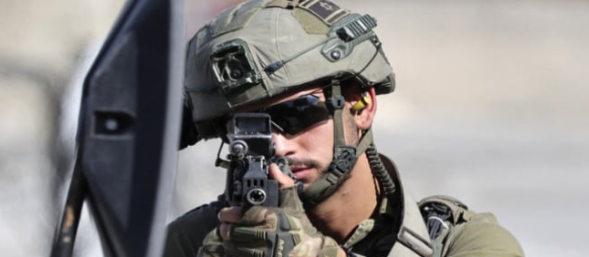 إصابة فلسطيني برصاص قوات الاحتلال شرقي نابلس