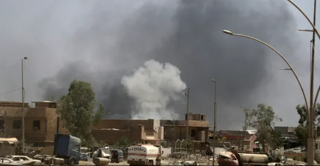 تطارد العراقيين حتى في المقابر.. مخلفات داعش دمار شامل