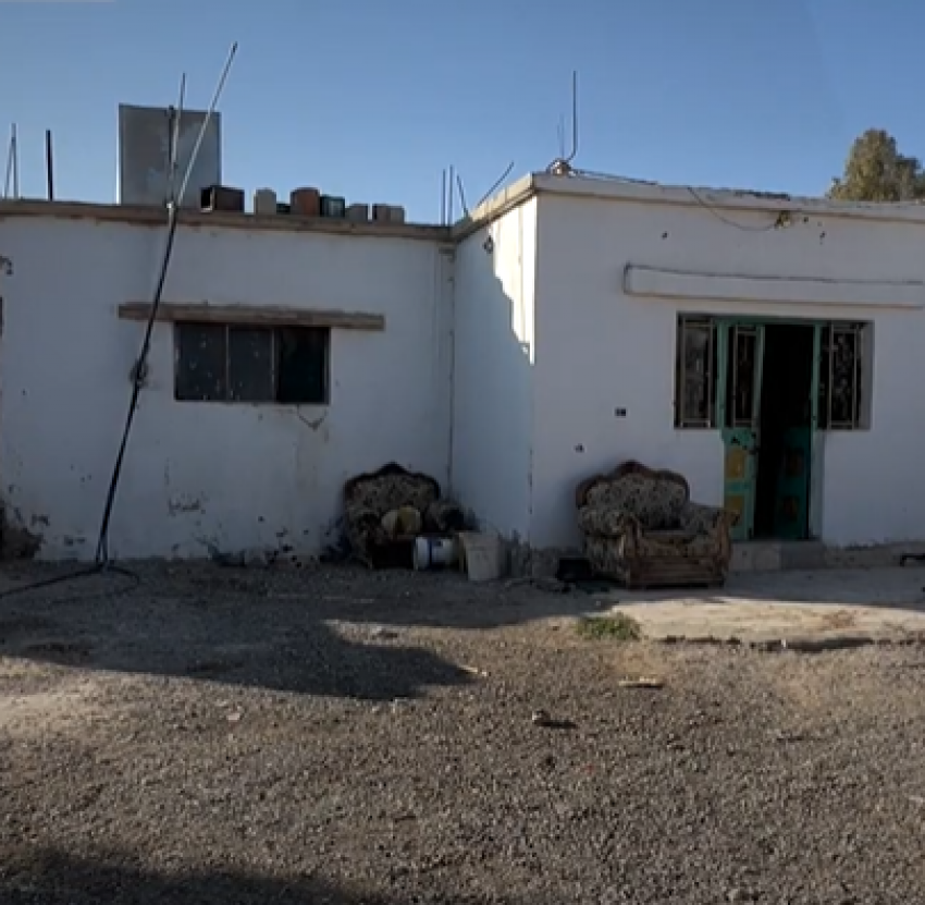 بالفيديو ..مشاهد من موقع المداهمة الأمنية  في منطقة الحسينية بمعان