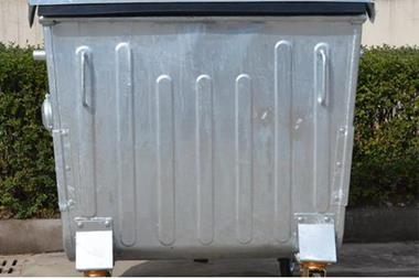 توزيع 334 حاوية في عجلون