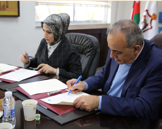 مذكرة تفاهم بين السياحة ومنصة الحرفيين العالمية