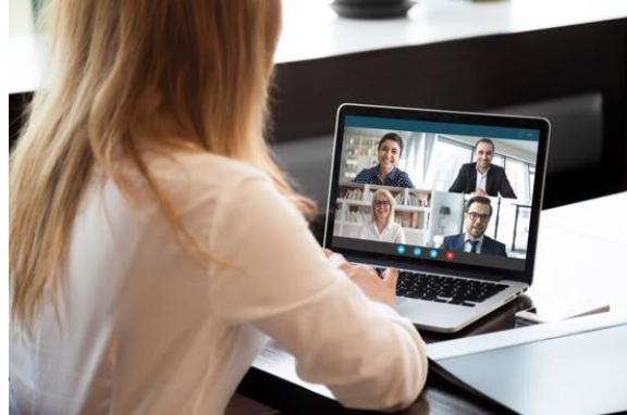 الحكومة المصرية تخطط لـ العمل من المنزل