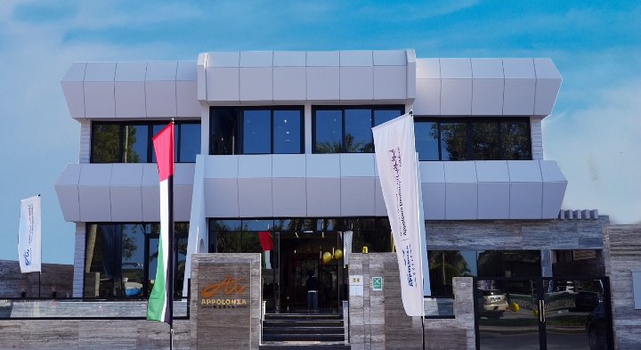 دائرة الصحة أبوظبي تعتمد مجموعـة عالم أبولونيا لتــدريب أطباء الأسنان لسنة الامـتياز