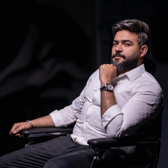 القصاص خبير التجميل العالمي  في الشعرالمستعار والشبكيه الفرنسيه في مصر