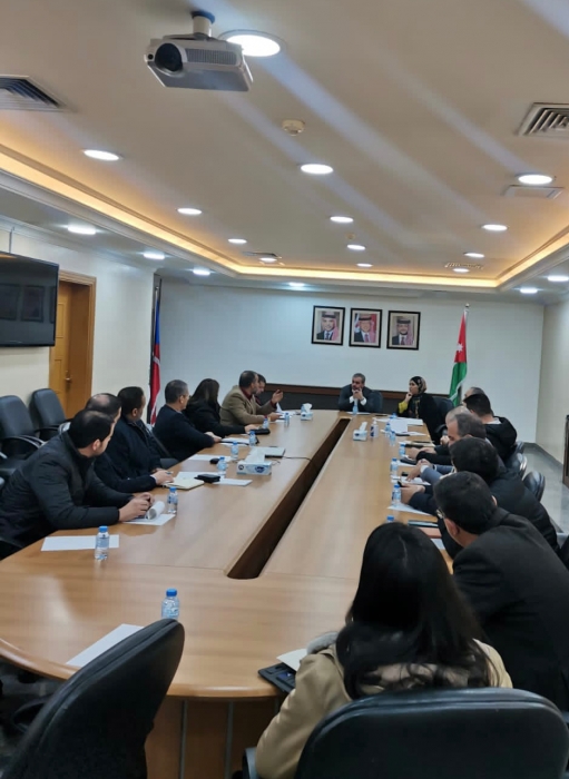 العمل تعقد أول إجتماع تنسيقي لخلق فرص عمل في شركات الطاقة في المملكة