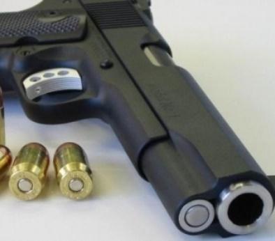 فتاة تقتل 3 أفراد من عائلتها في إربد