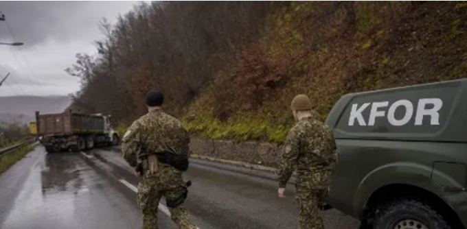 صربيا تدق ناقوس الخطر.. ما يحدث في كوسوفو ينذر بكارثة