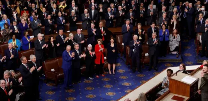 لقطة في الكونغرس.. جمهوريون وجهوا طعنة لزيلينسكي