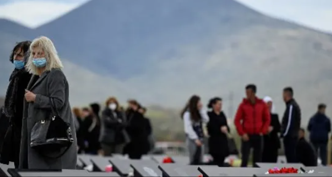 تطورات كوسوفو تفتح جراح الماضي.. ذكريات الألم والحرب حاضرة