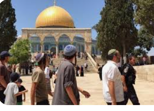 اقتحامات وصلوات استفزازية للمستوطنين اليهود في المسجد الاقصى
