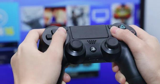 الأردن.. لص منازل يقع في شر أعماله بسبب بلاي ستيشن