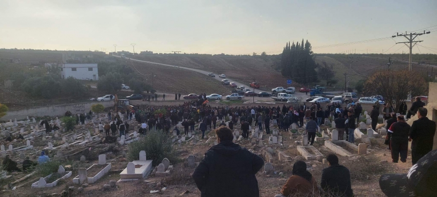 عشرات الاردنيين يشيعون ضحايا جريمة زحر