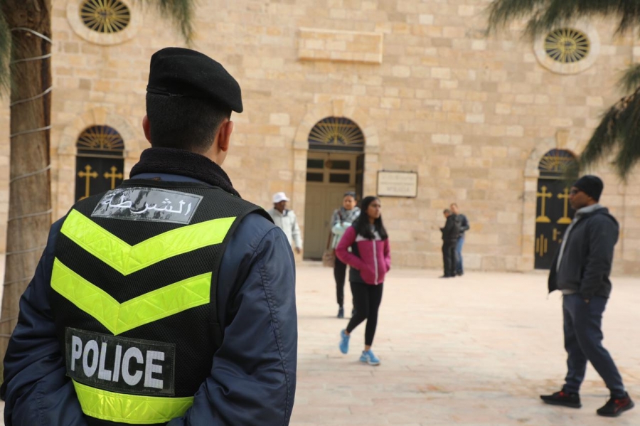 الأمن العام ينفذ خطّة أمنيّة ومرورية تزامناً مع أعياد الميلاد