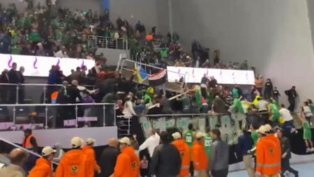 الحكومة المصرية تتحرك بعد سقوط المدرج