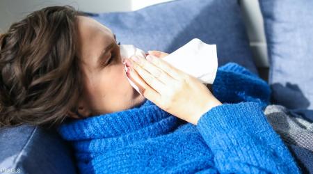كورونا والإنفلونزا ونزلات البرد .. كيف تفرق بين الأعراض؟