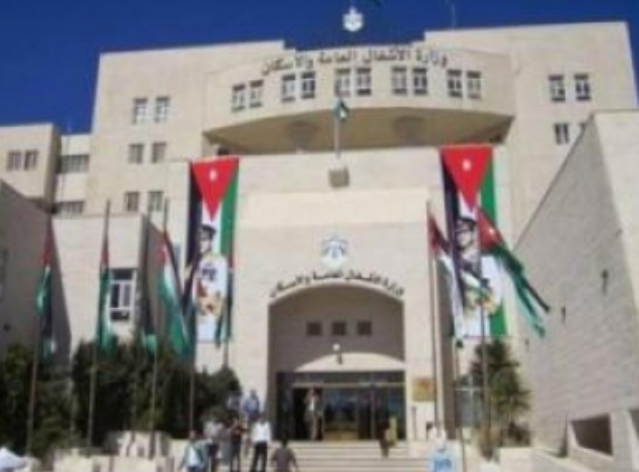 الأشغال جميع الطرق ضمن اختصاص الوزارة سالكة