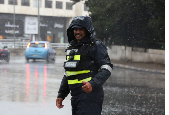 الأمن يعلن الطرق المغلقة نتيجة الانهيارات  اسماء