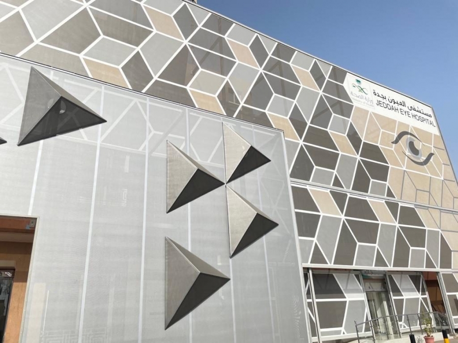 السعودية ...إنقاذ عين طفل أخترقها قلم رصاص في جدة