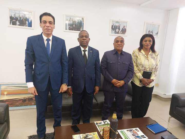 سفير مصر في مالابو يلتقي مع عدد من الوزراء لتعزيز العلاقات بين مصر وغينيا الاستوائية_صور