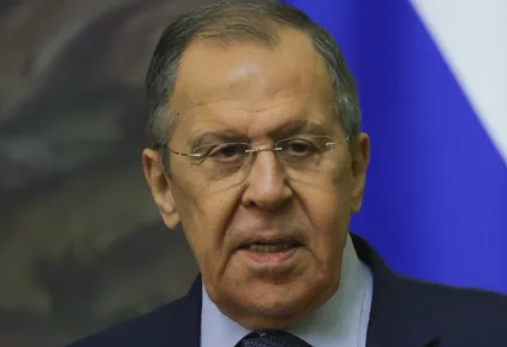 لافروف يرفض صيغة السلام التي طرحها زيلينسكي
