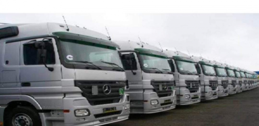 اتفاق أردني مصري على استمرار العمل بآلية دخول الشاحنات والبرادات لعامين