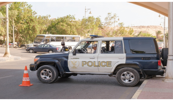 مقتل 3 عناصر شرطة باعتداء على حاجز أمني في مدينة الإسماعيلية المصرية