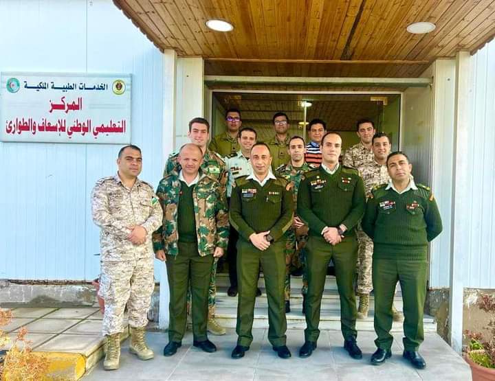 المركز التعليمي الوطني للإسعاف والطوارئ يعلن عن دورة إسعاف الأصابات في موقع الحدث(PHTLS)_صور