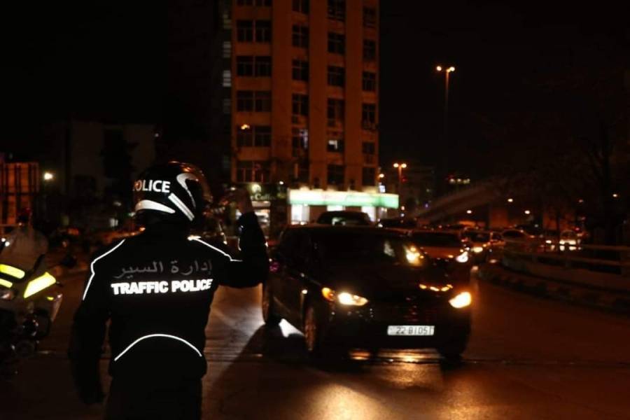 65 مليون مكالمة تلقاها هاتف الطوارئ 911 في العام 2022 *