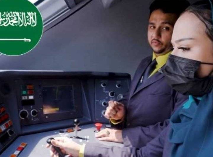 سعوديات يقدن قطار الحرمين.. لأول مرة