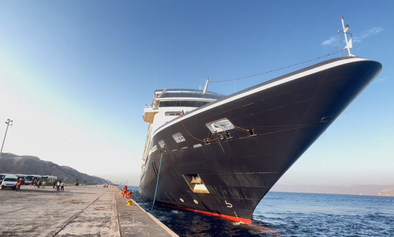 اول باخرة سياحية في العام الجديد ترسو غدا الاثنين في مياه العقبة على متنها ٣٦٦٠ سائح.