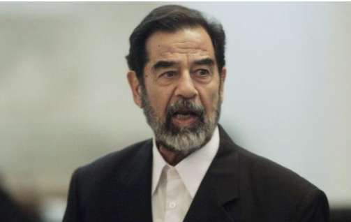 ضابط أمريكي يكشف لأول مرة تفاصيل جديدة لعملية اعتقال صدام حسين وسر اختفاء مسدسه