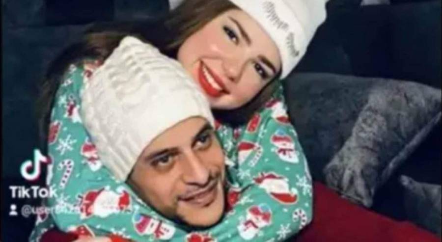 بعد ساعات من نشر صورهما برأس السنة.. بلوغر مصرية تعلن وفاة زوجها