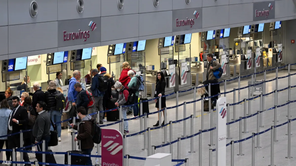 حركة الطيران تتعافى .. أوروبا استقبلت ملياري مسافر في 2022