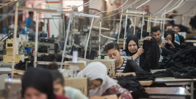 القطاع الخاص في مصر يواصل الانكماش خلال ديسمبر