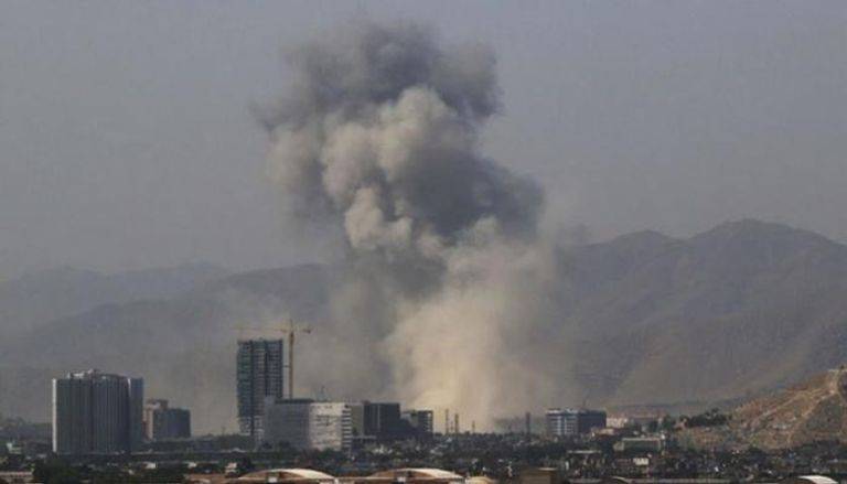 انفجارات وقتلى.. مواجهات بين طالبان وداعش في كابول