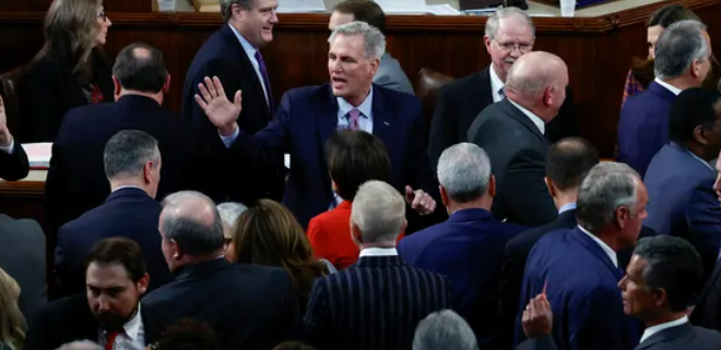 للمرة 14.. مكارثي يفشل برئاسة مجلس النواب الأميركي