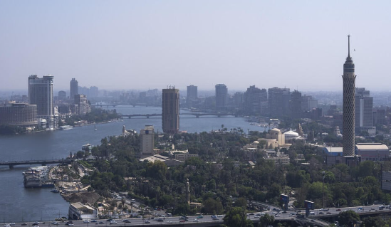 ما حقيقة تصفية العمالة المصرية بالخليج؟