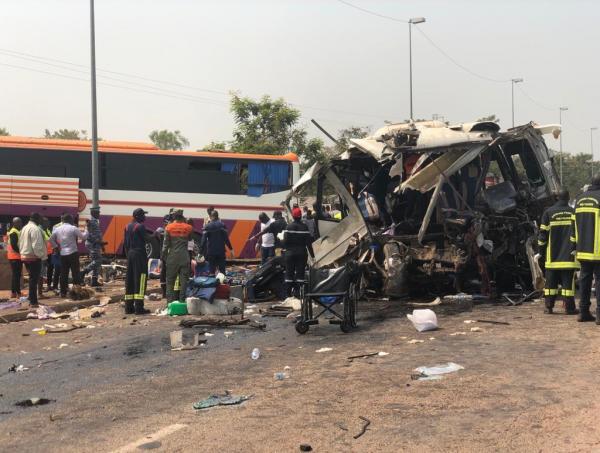 38 قتيلاً و87 جريحاً في تصادم حافلتين في السنغال