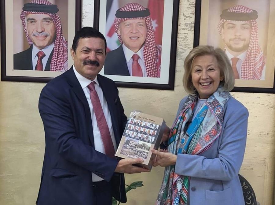 معالي وزيرة الثقافة تستقبل المؤرخ عمر العرموطي