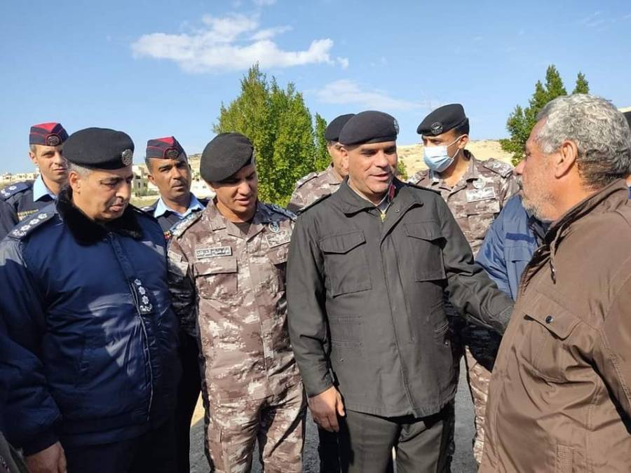 العميد  المعايطة يشارك في تشييع جثمان الوكيل درك علي المندحاوي...صور