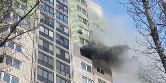 مصرع 3 أشخاص جراء حريق في شقة سكنية بموسكو