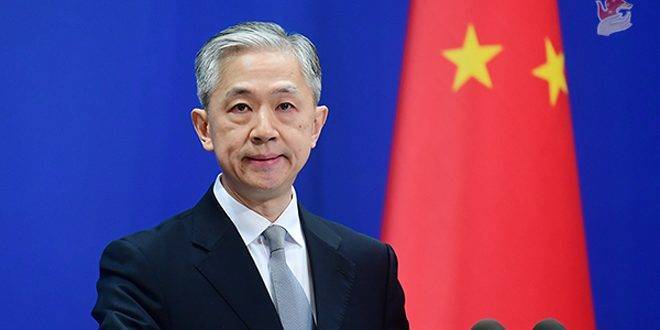 بكين تدعو واشنطن لمشاركة البيانات عن متحور أوميكرون المنتشر لديها