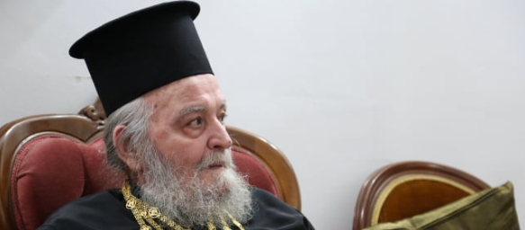 وفاة بطريرك الروم الأرثوذكس بعيدا عن كرسيه السابق في القدس