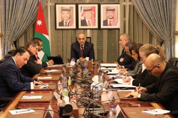 الخصاونة يلتقي وفد رجال الأعمال لمجموعة الأمن القومي الأميركية