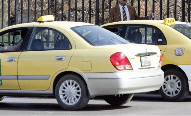 الطراونة: هذه الخيارات الضريبية أمام أصحاب التاكسي